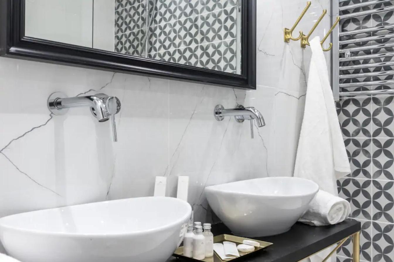 קרקוב Jozefa 20 Street 2 Bedroom Apartment מראה חיצוני תמונה